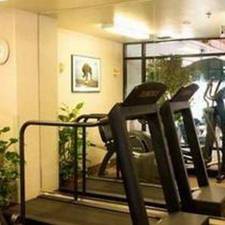 Days Inn Seattle Downtown Экстерьер фото